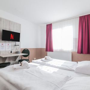 Hotel Cafe Galerie - Smart Tv - Free Parking